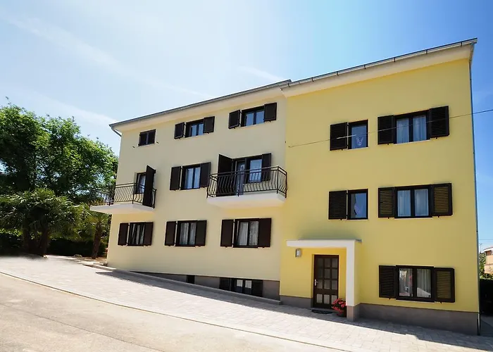 アパート Jasmina