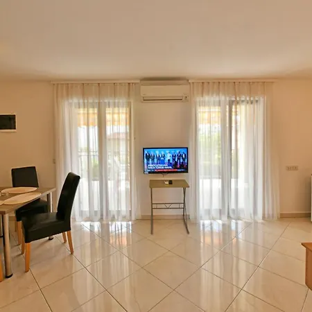 Jasmina Apartment