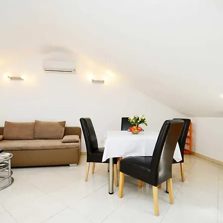 Jasmina Appartement *